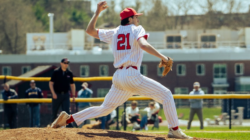 Baseball Sweeps Maritime; Lindsay Notches 200th Hit