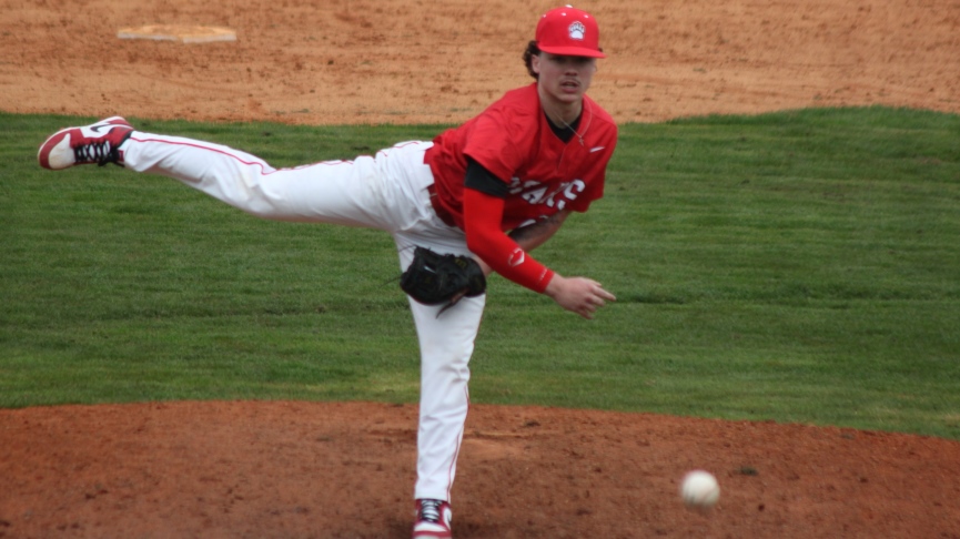 Baseball Posts 7-4 Win Over Delaware Valley in South Carolina
