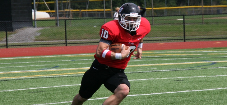 Football Downs Fitchburg State, 44-14