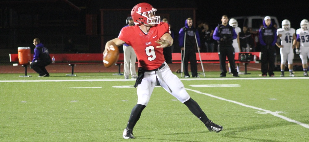 Football Opens 2015 Campaign with 42-21 Victory Over Curry