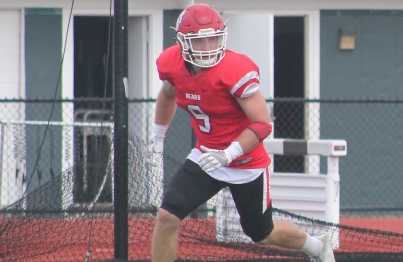 Fourth Quarter Comeback Bid Falls Short in 31-29 Loss to Fitchburg