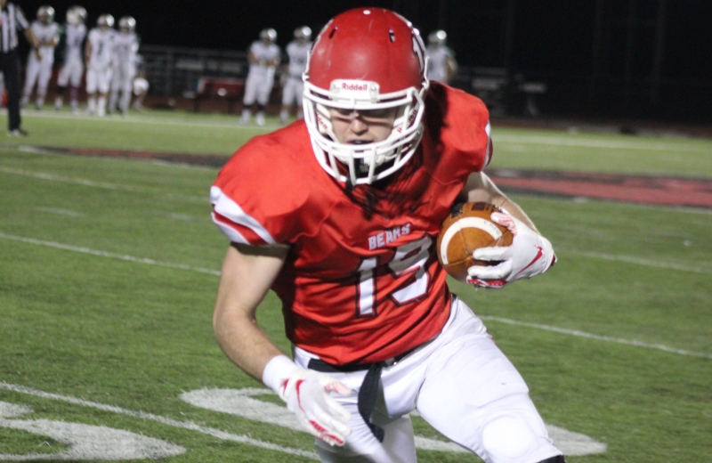 Football Falls to Western Connecticut in Four-Overtime Thriller, 50-48