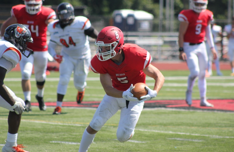 Football Falls to Framingham State in MASCAC Opener, 34-13
