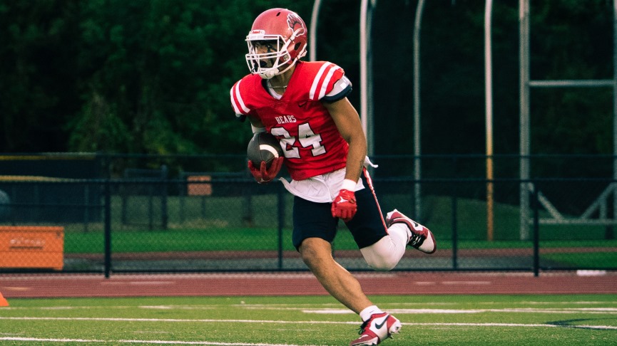 Football Falls to Western Connecticut, 49-7