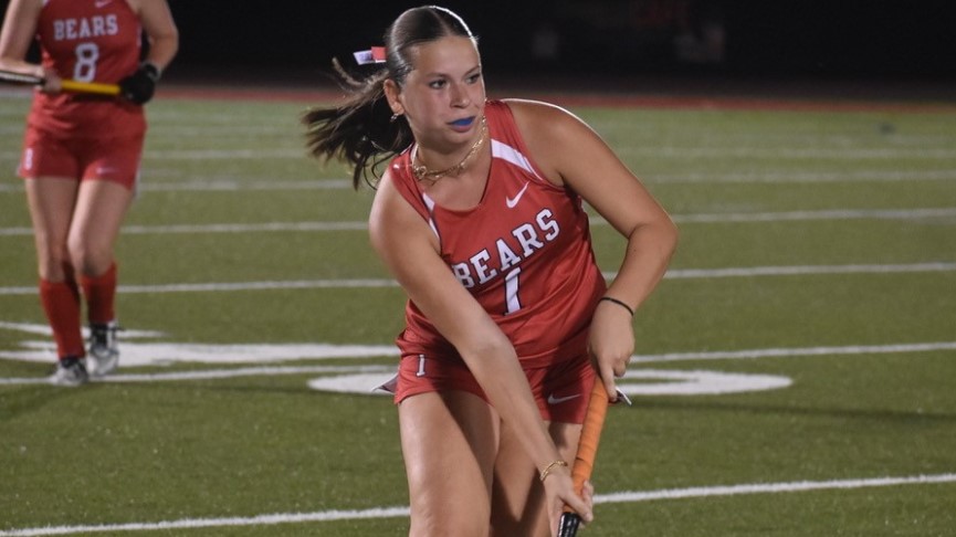 Field Hockey Pulls Away for 6-1 MASCAC Win Over Anna Maria