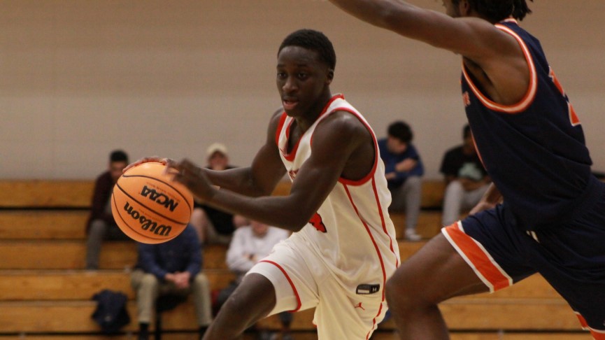Men's Basketball Falls to Salem State, 89-75