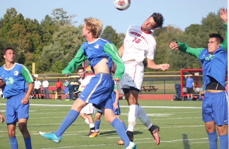 Men's Soccer Falls to Salve Regina, 3-0