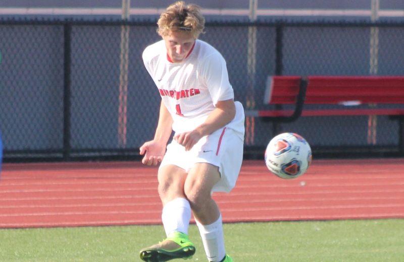 Men's Soccer Edged by RIC, 2-1