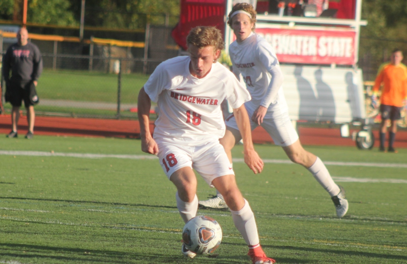 Men's Soccer Edged by Salem State on Penalty Kicks in MASCAC Semifinals