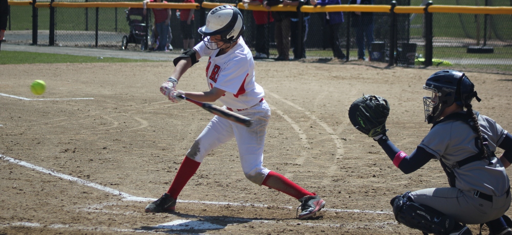 LoPilato's Walk-Off Single Lifts Softball to 8-7 Win Over Westfield