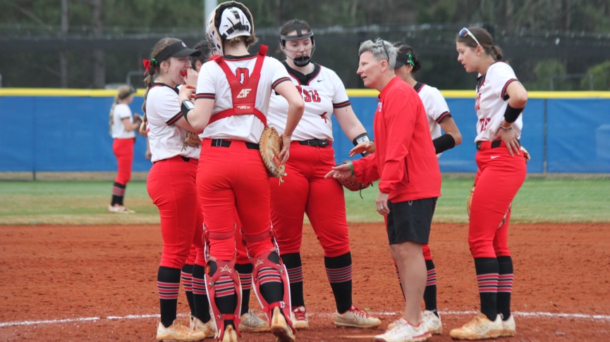 Gioiosa's No-Hitter Helps Softball Spit Pair of Games in Myrtle Beach