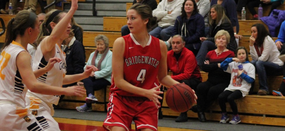 Kusz Leads Women's Basketball to 61-49 MASCAC Win Over Salem State