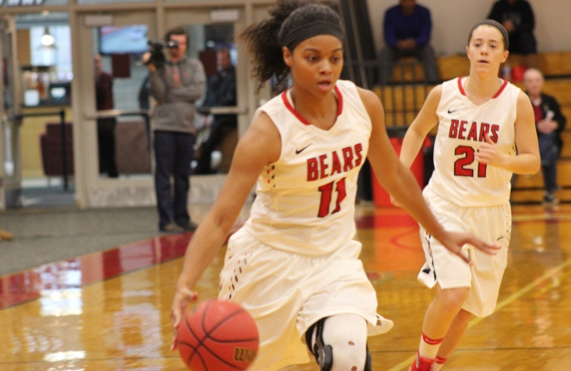 Melton's Late Layup Lifts Women's Basketball to Dramatic 58-55 MASCAC Win over MCLA