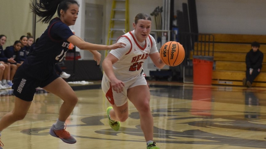 Women's Basketball Falls to Eastern Connecticut, 72-64