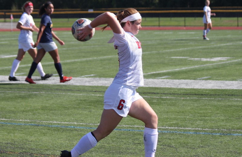 Women's Soccer Posts 4-0 MASCAC Win Over Mass. Maritime