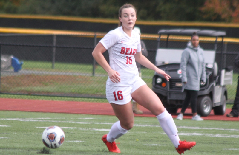 Women's Soccer Falls to UMass Boston, 4-1