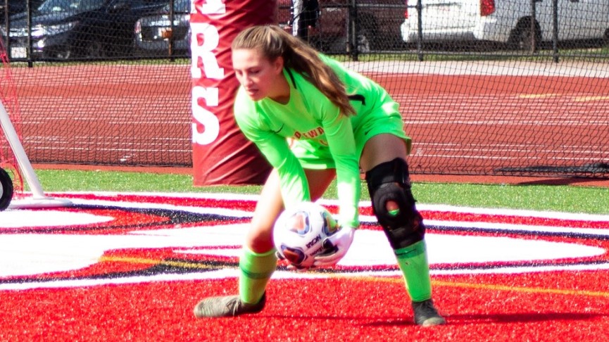 Women's Soccer Battles Worcester State to 1-1 Double Overtime Tie
