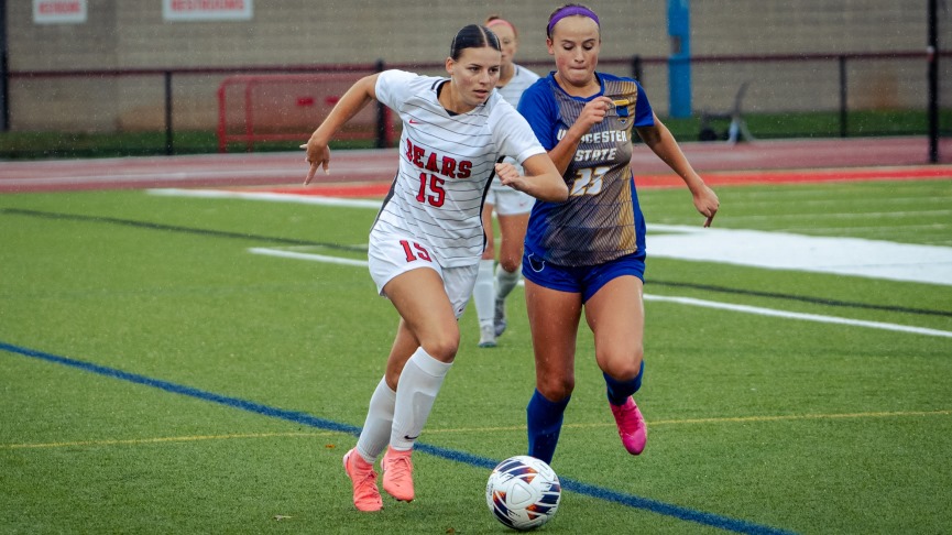 Women's Soccer Downs Worcester State in MASCAC Opener, 2-1