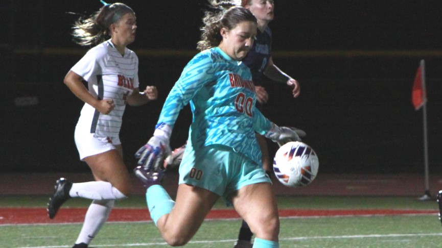 Women's Soccer Drops 1-0 MASCAC Decision to Worcester State