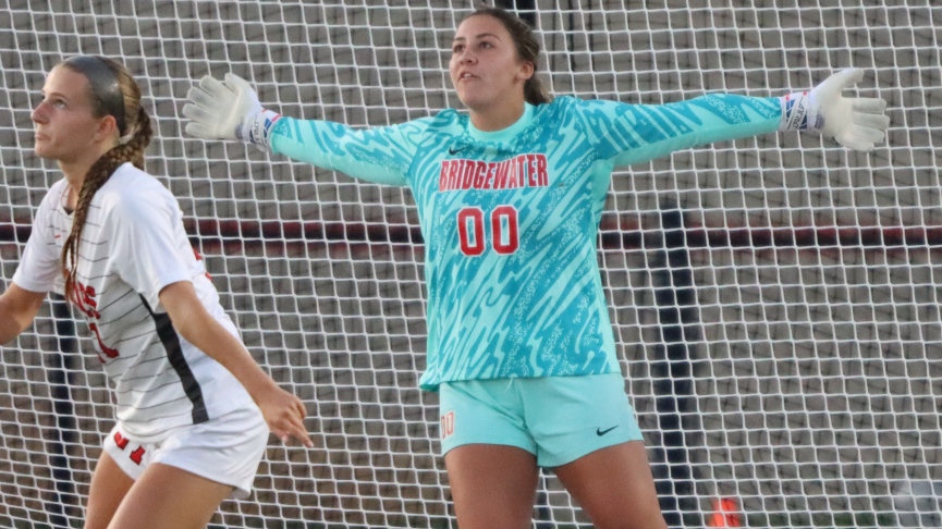 Women's Soccer Falls to Wheaton, 3-0