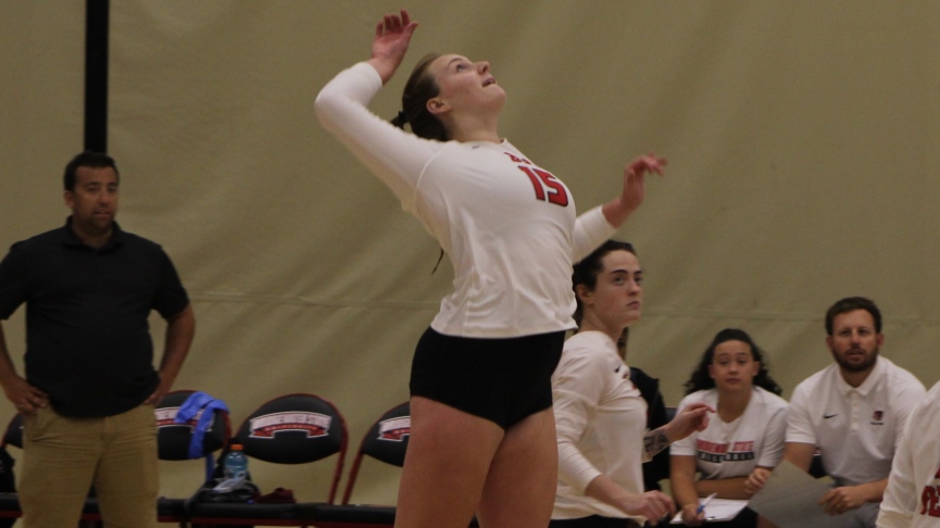 Volleyball Drops 3-1 Decision to Gordon
